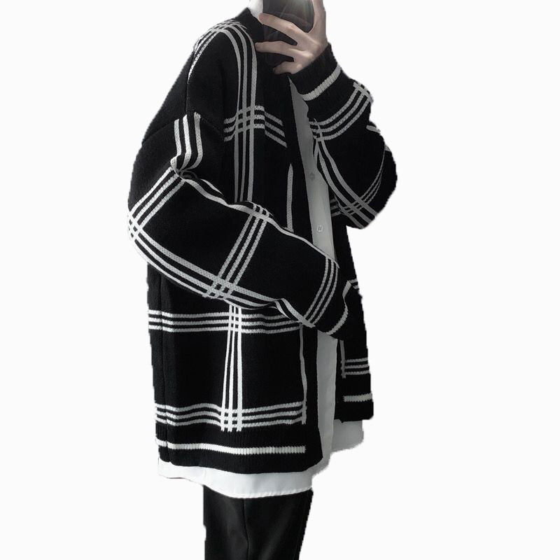 12GG Black And White Grid Mens Warm Sweaters Collarless Lazy Wind
