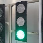 Spider Web 3-Aspect 200MM Lenses RYG Ball Road Traffic Light