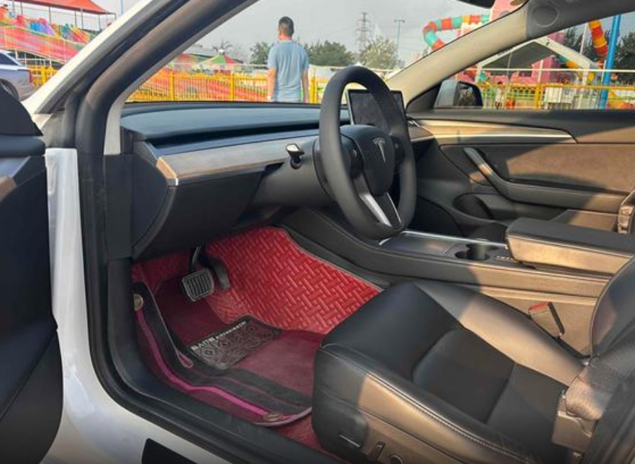 Used Cheap Tesla Model 3 Rear Wheel Drive New Energy Vehicle Electric Car EV Electric Vehicle Used Tesla Model 3