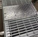 Sidewalk Platform Metal Material Hot DIP Galvanized Sawtooth Steel Grating For
