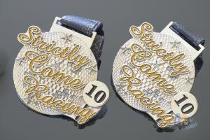 Quality 3D Earth Glitter Color Custom Silver Sports Medal , Bespoke Metal Running Medallion wholesale