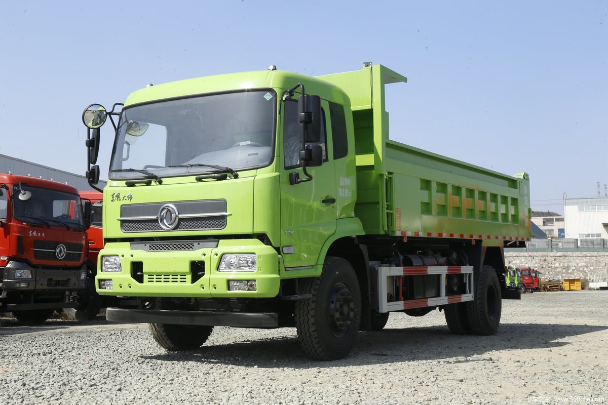 4x4 Truck 1-10T Light Duty Cargo Truck with 10 Forward Shift Number and Rear Camera
