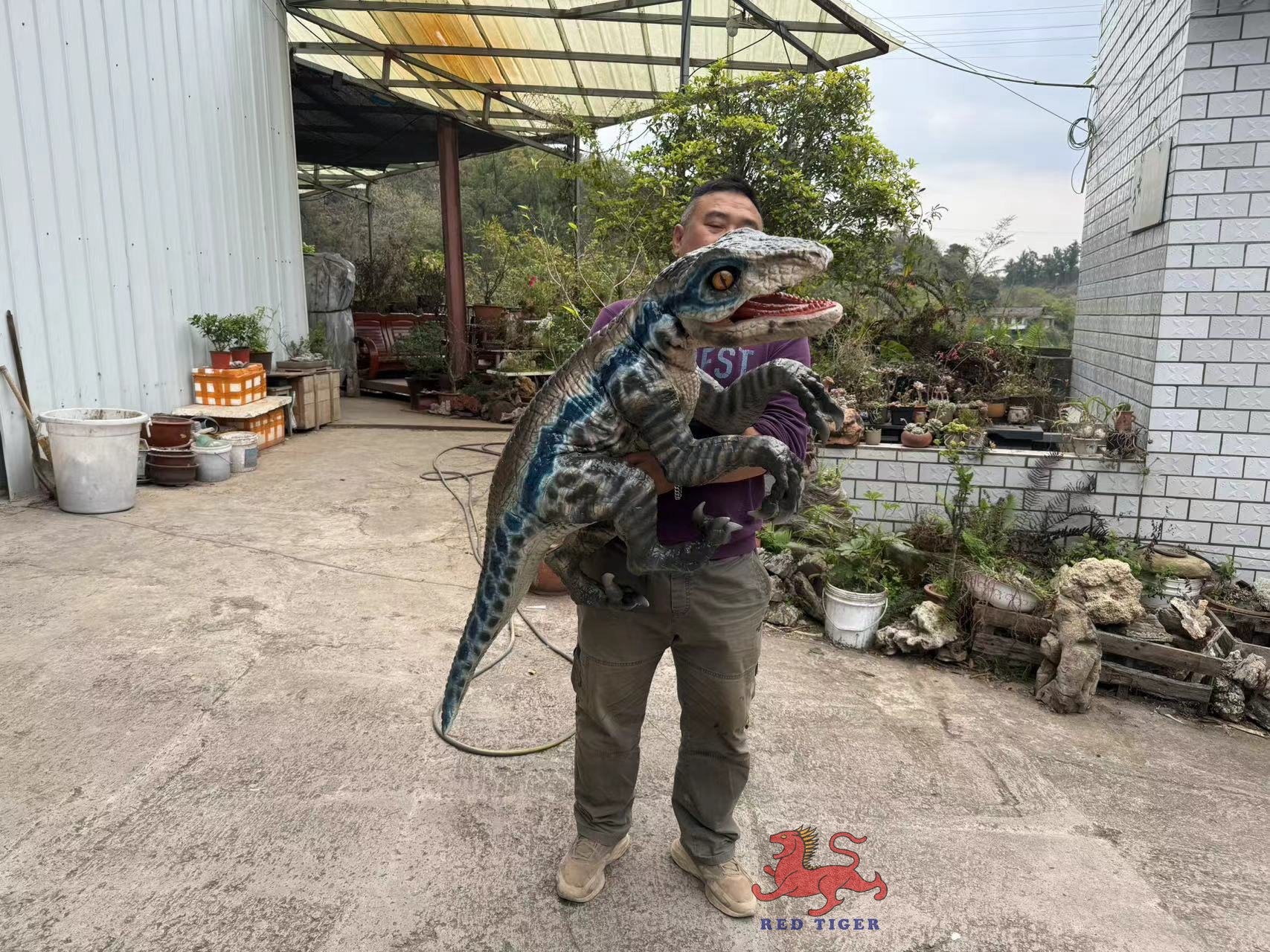 Customized Realistic Baby Animatronics Dinosaur Hand Puppet