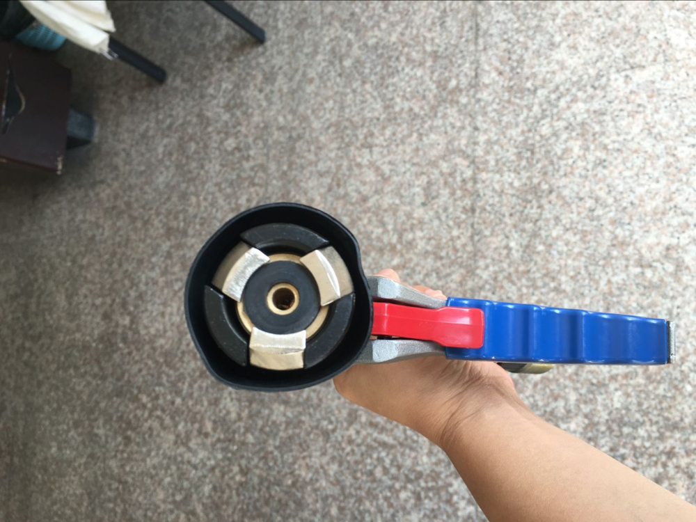 on sales Italian type three hammer LPG nozzle for LPG dispenser