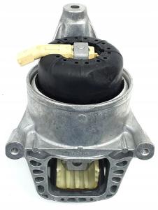Quality 8W0199372AB Engine Parts Engine Mount wholesale