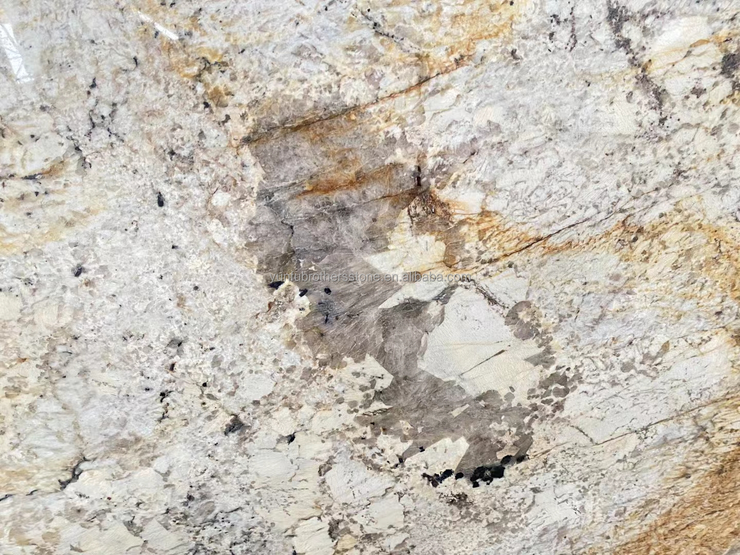 Luxury Gold Granite Stone Big Slabs Honed Polished for Villa Staircase Graphic Design
