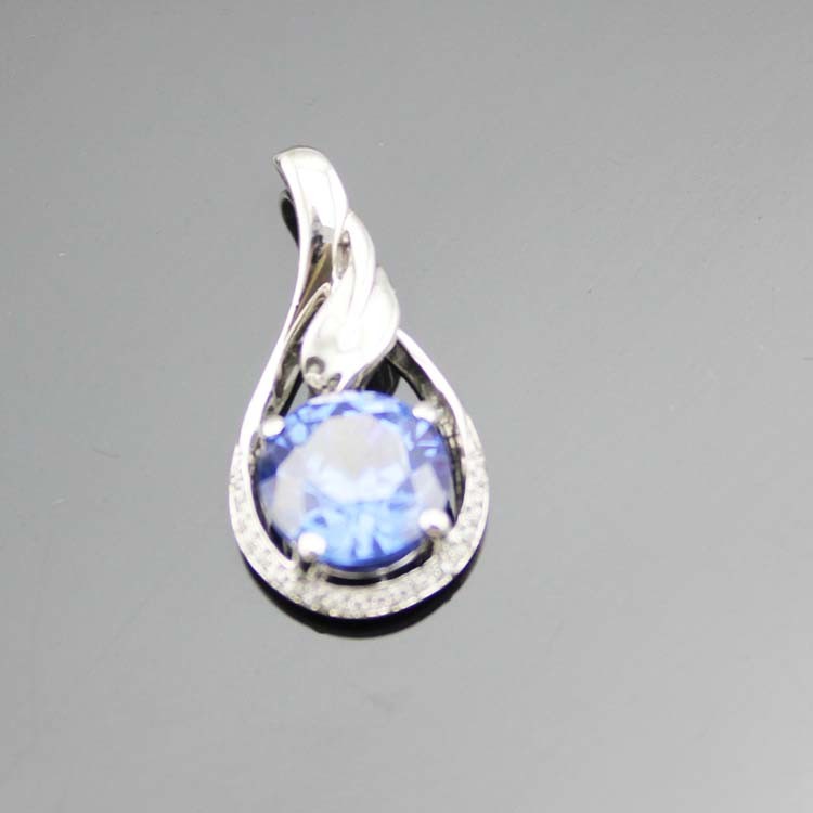 925 Silver 7.5mm Tanzanite Cubic Zircon Stones Pendant Necklace (PSJ0241)