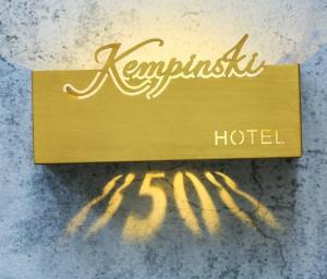Quality Custom Outdoor Round Led Light Box Business Sign Wall Logo 3d Round Wall Sign Letter Signage Led Advertising Light Box wholesale