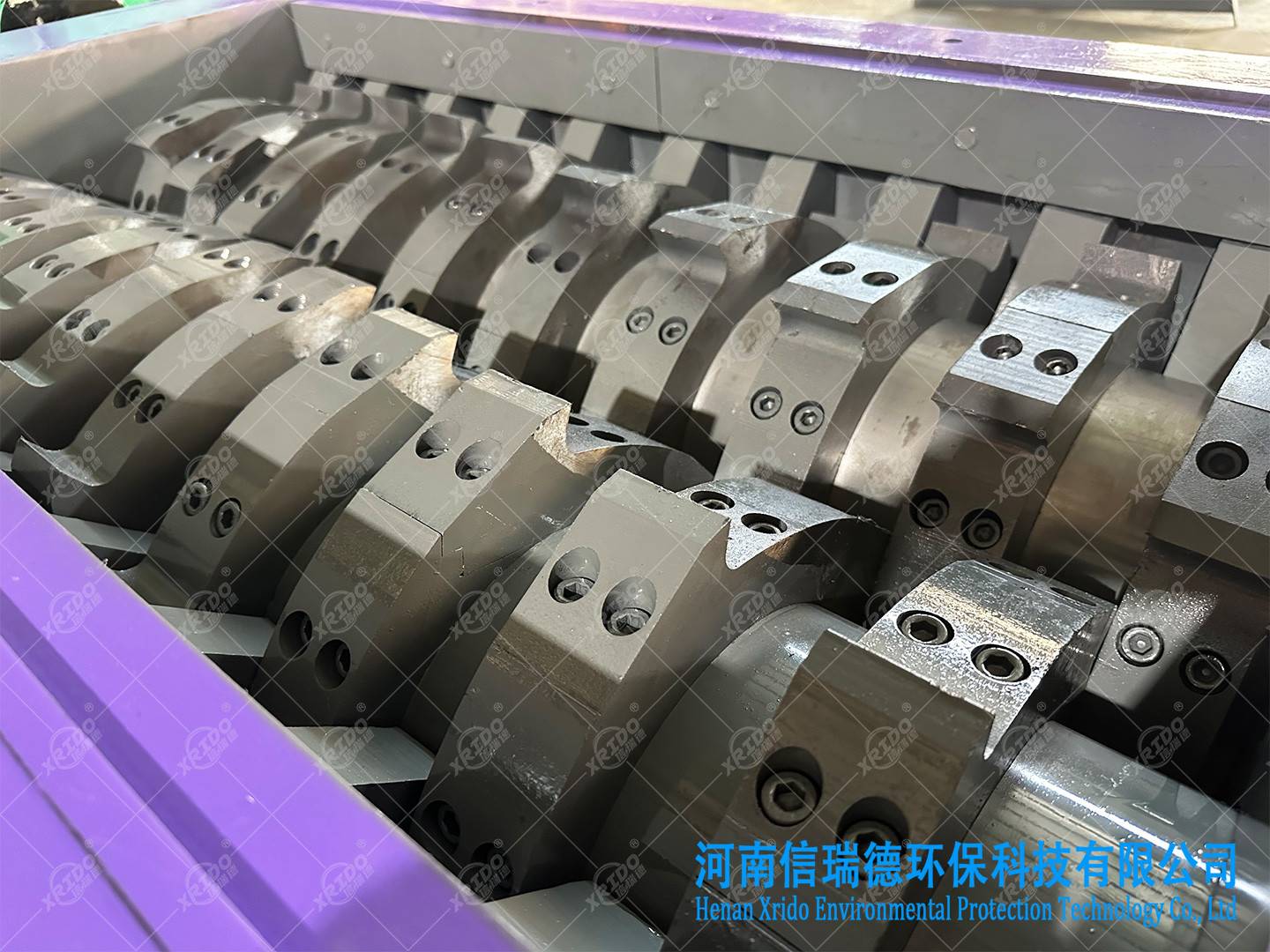 Good Price Industry Used Metal Crusher Scrap Car Shell Steel Shredder Machine Mixed Metal Recycling Shredder