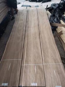 Quality Thick 0.45mm American Walnut Wood Veneer Panel A Crown Cut Apply To Engineered wholesale