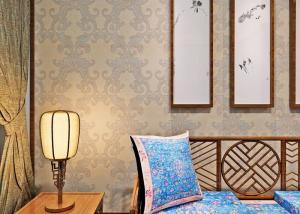Quality Light Grey Victorian Damask Wallpaper Waterproof with Vinyl Material , 0.53*10M Size wholesale