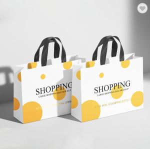 Quality Pantone White Glossy Laminated Paper Bags Thank You Goodie Bags For Business wholesale