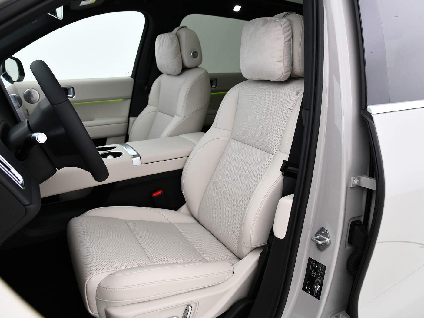 182KM Long Range EV Cars Hybrid Auto Li Auto L6 Lixiang L6 5 Doors 5 Seats SUV with Lithium Iron Phosphate Battery