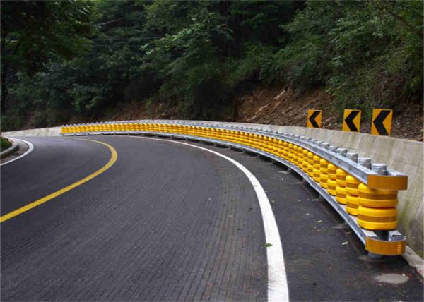 Highway Safety Driving EVA Roller Barrels Anti Corrosion Roller Barrier For
