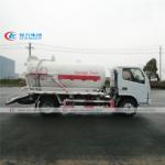 Right Hand Drive Dongfeng 95HP 4m3 Septic Vacuum Trucks