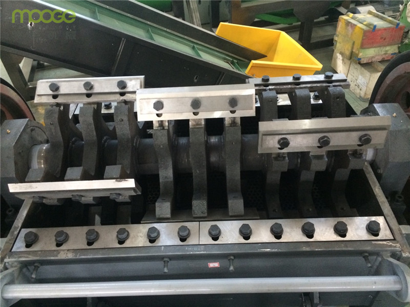 PVC EVA Plastic Grinder Machine 2000kg/H Plastic Scrap Grinder Machine