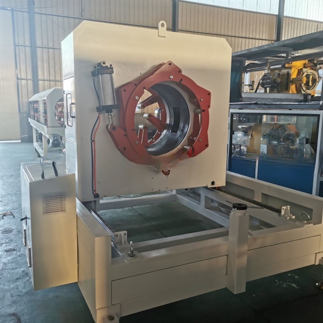 Large Diameter Plastic HDPE Water/Gas Supply Pipe Extrusion Production Line 20-1200 mm