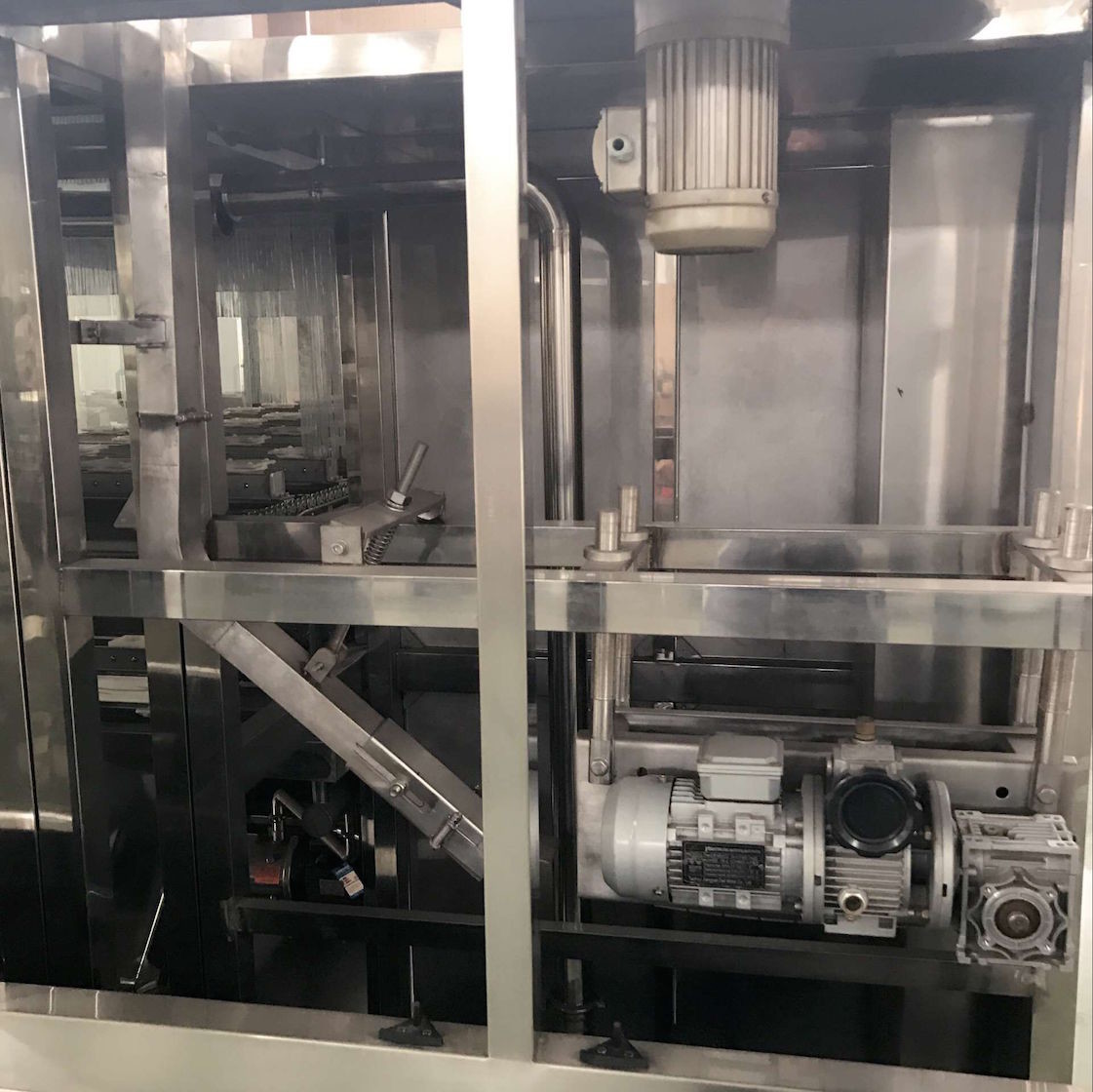 High Precision 5 Gallon Water Filling Machine 60-1500 Bottles Per Hour