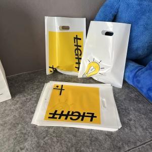 Quality Customizable Thickening Hand Bags Waterproof Design Reusable Transparent Bags wholesale