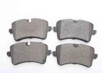 Benz Ceramic Brake Pads Removal Of Friction Debris For European Mark