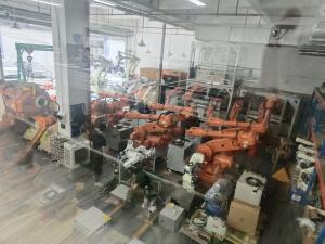 China 700kg Picking Used KUKA Robots Cobot Robot Arm 6 Aixs on sale