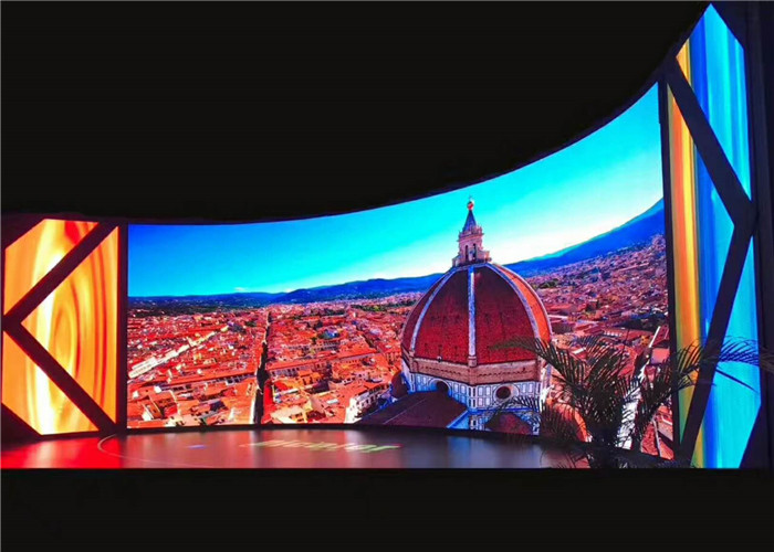 Type C P2.976 Indoor Rental LED Display 500x500mm / 500x1000 Corner Protetctor Cabinet