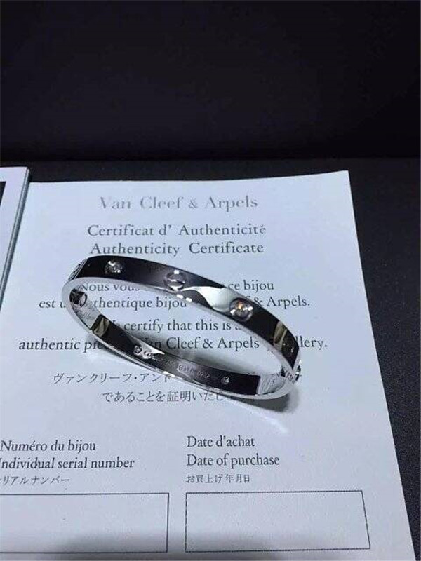 C love 4 diamo bracelet 18k gold white gold yellow gold rose gold diamond bracelet Jewelry factory in Shenzhen, China