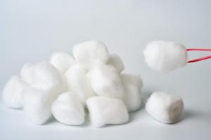 Quality Sterilization 0.5g/Pcs CE FDA Medical Cotton Balls wholesale
