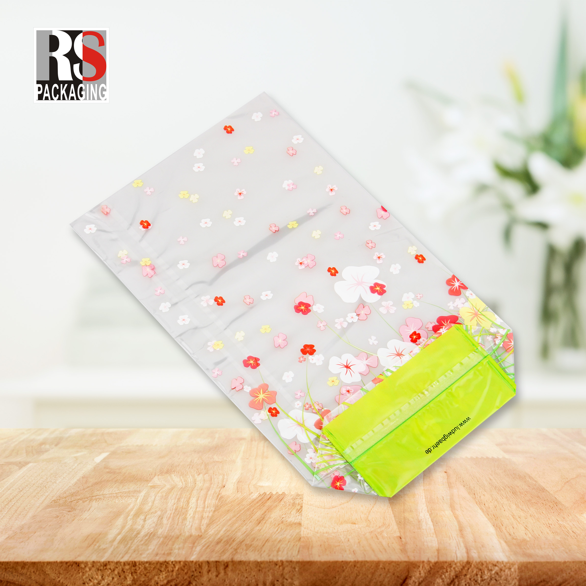 Custom Printing Square Bottom Stand Up Plastic Bags For Candy Coffee Tea Packaging
