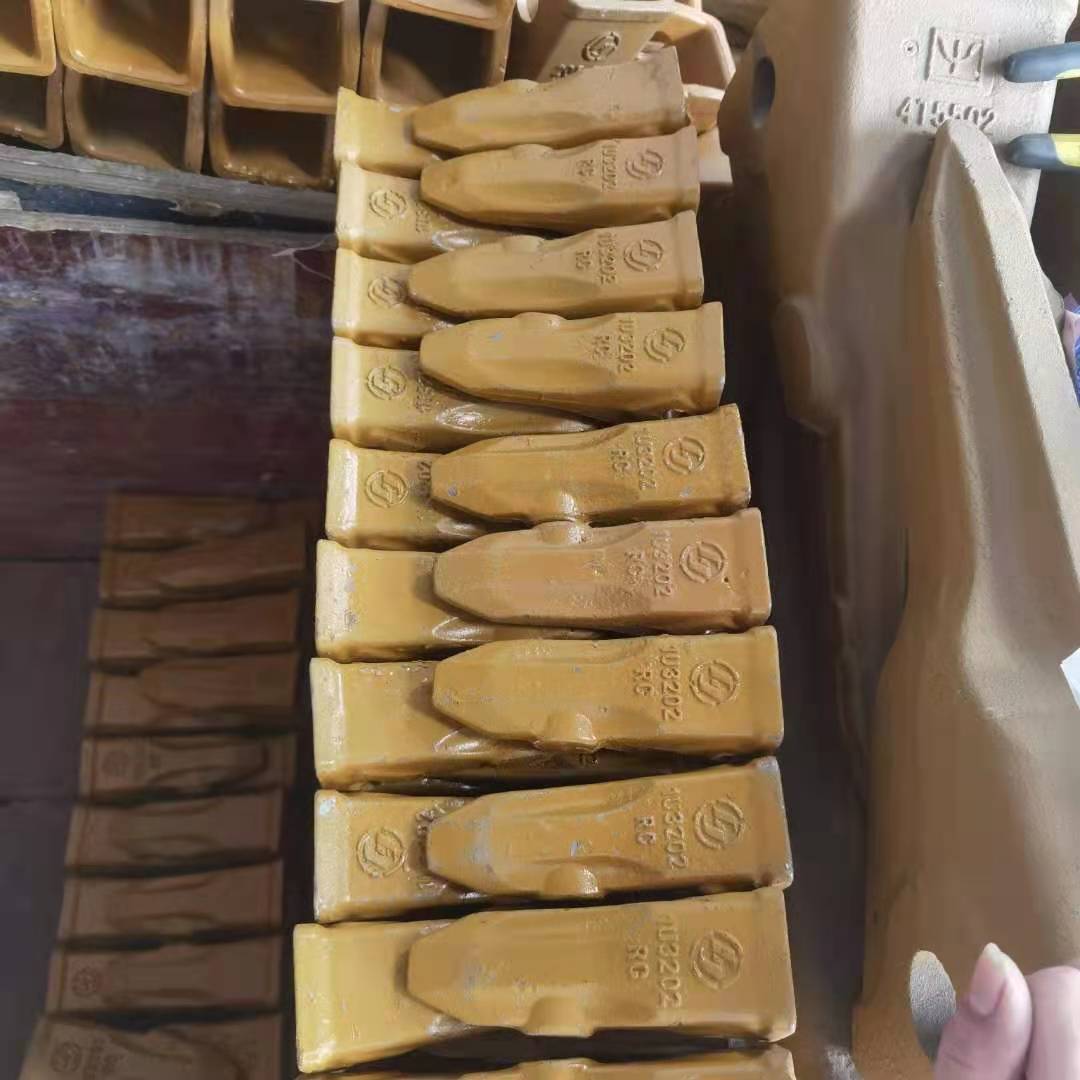 Excavator Bucket Tooth Best Price And Stiff Hard Bucket Tooth Pin Bucket Tooth