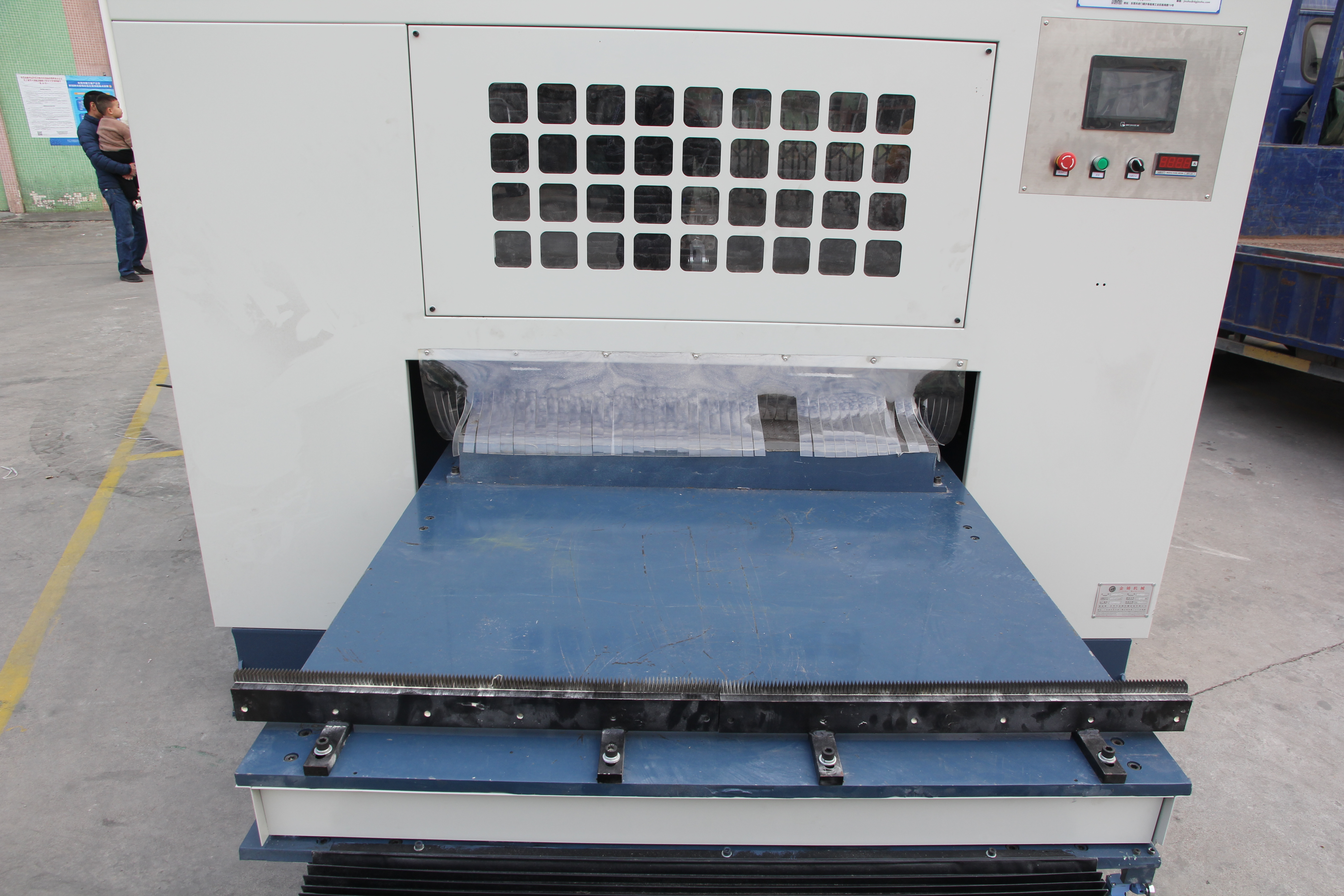2m Travel Plane Polishing Machine For Flat Of Stainless Steel Plates
