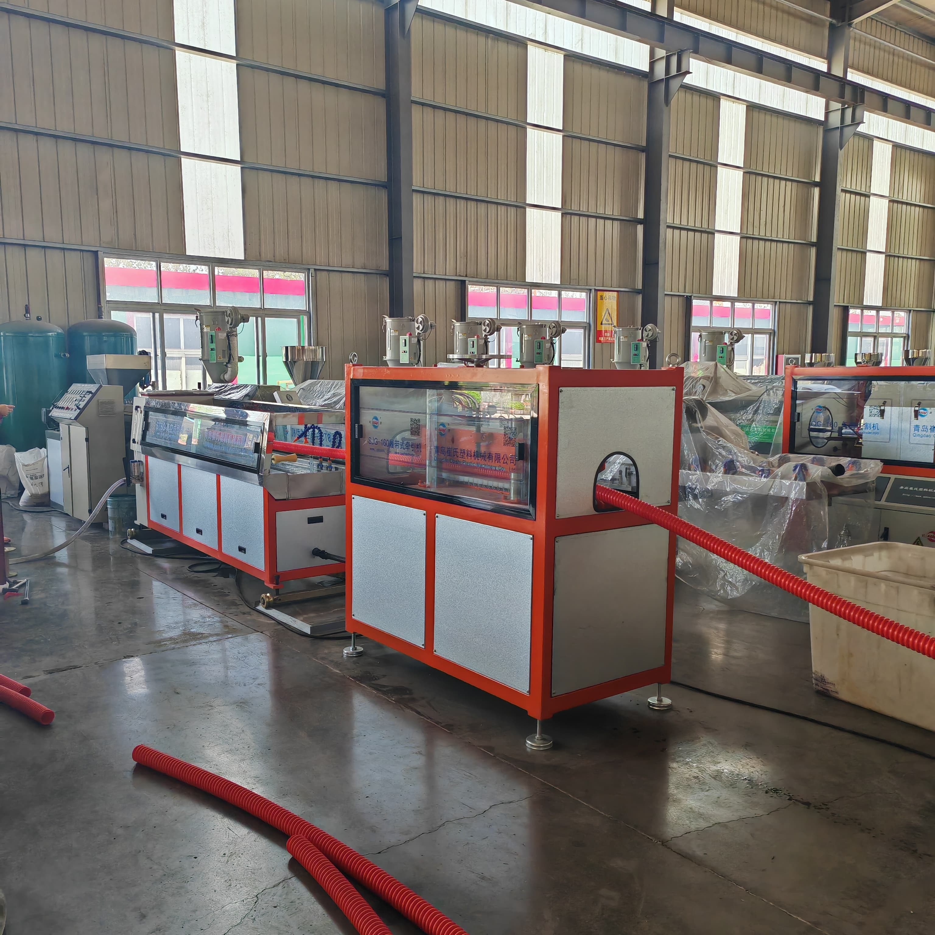 Fully Automatic Grade Spiral Pipe Extrusion Line with Water Cooling Method