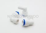 Plastic Quick Connect Pneumatic Fittings / 2 Way Pneumatic Tube Fittings