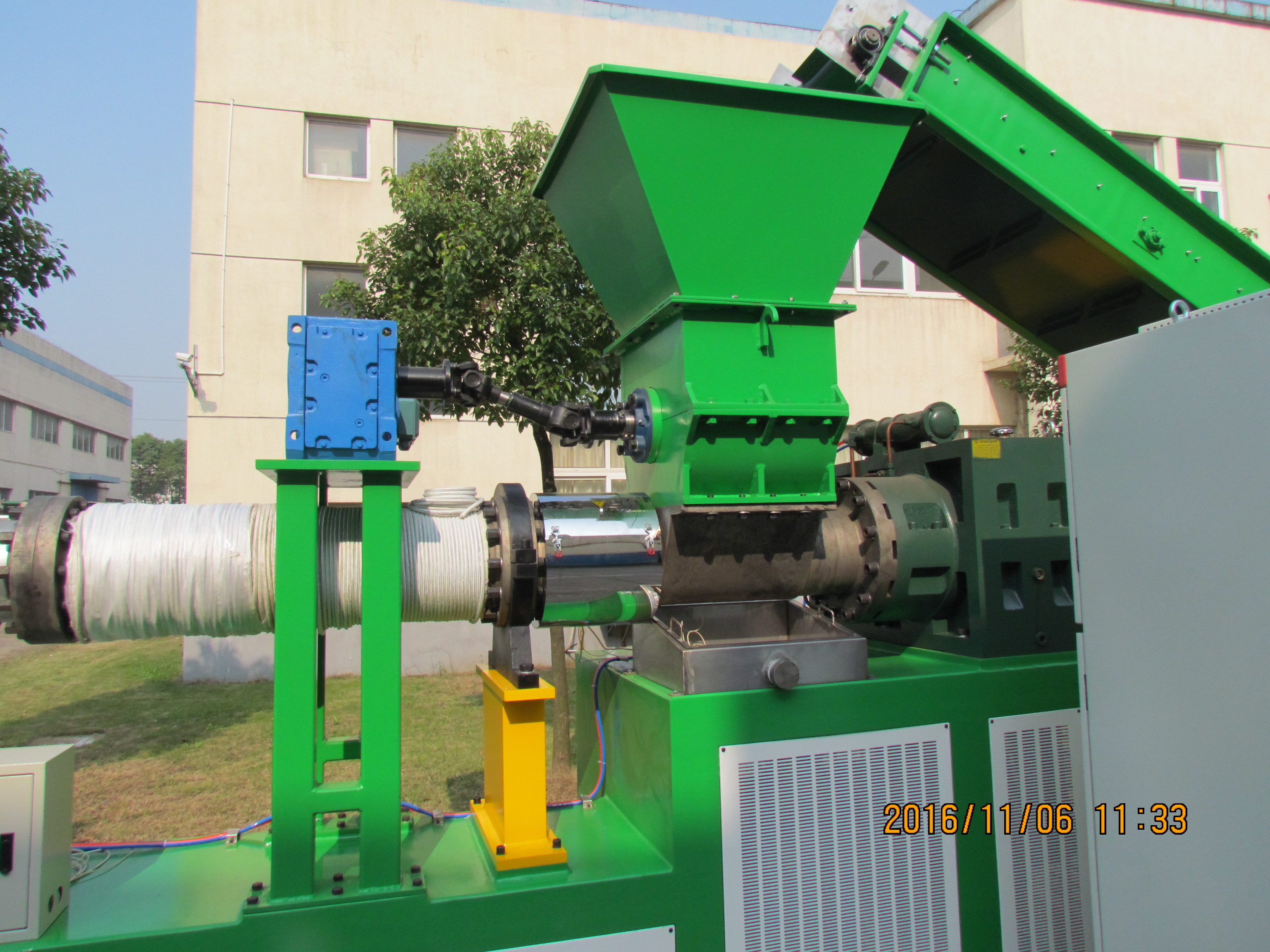 1000kg/h PE films Plastic Pelletizing Recycling Machine