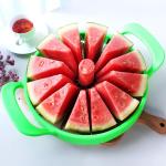 Customized Logo Bamboo Watermelon Cutter for Easy Fast Slicing of Fruits