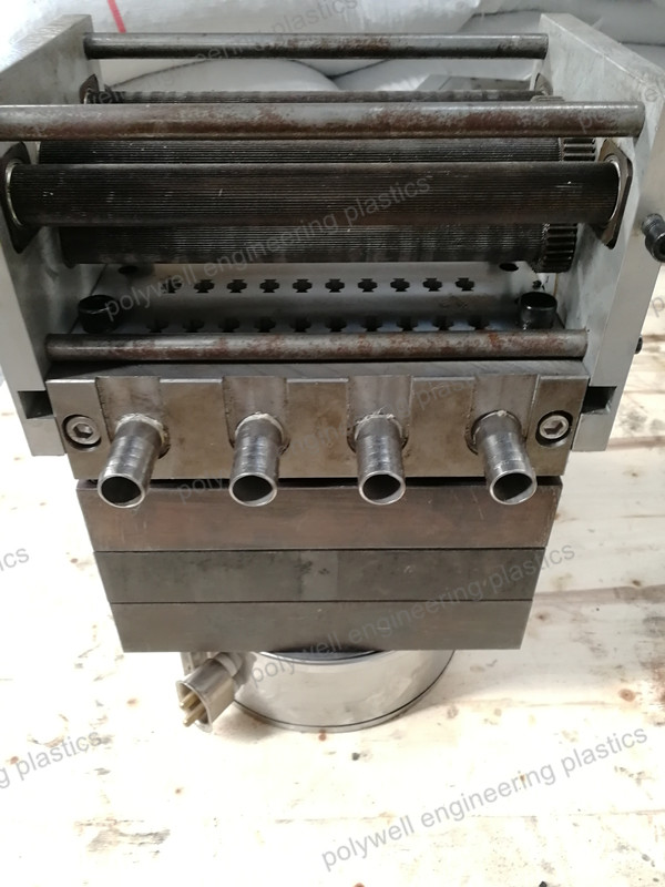 Plastic Moulded Components Plastic Extrusion Mold For PA Polymer Extrusion Machine