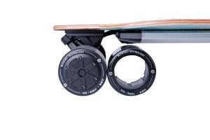 Quality Dual hub motors in-wheel I-Wonder SK-E2 electric longboard Led light electric skateboard wholesale