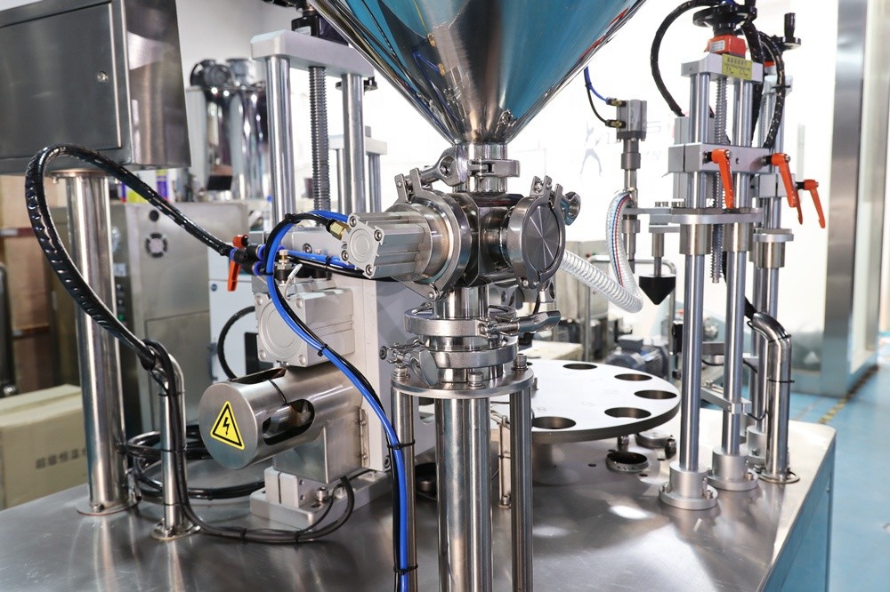 Automatic Daily Chemical Tube Fill Seal Equipment Cosmetic Filling Sealing Machine