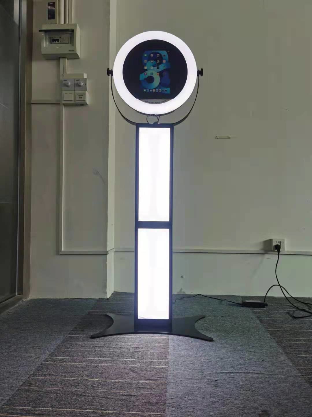 Standing Ipad Photo Booth Ring Light Metal Portable Selfie Booth