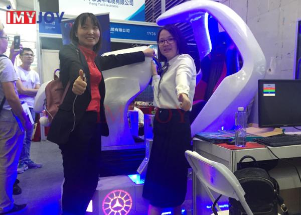 Electric Cylinder Virtual Reality Driving Simulator With Deepoon VR Glasses And