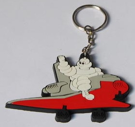 Cute Pvc Rubber Keychain For Kids , Any Shape 3d Keychains Custom