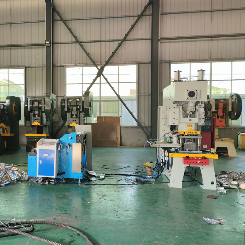 Coffee Cup Alu Foil Container Pneumatic Punching Machine 630KN Force