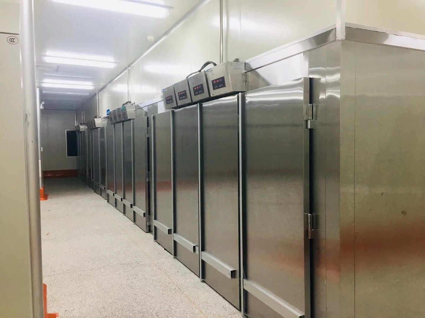 4 Rack Dough Retarder Proofer Yasur YST-4R2 40X60cm Trays 220V 4KW