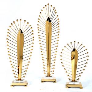 Quality Decorative Metal Ornaments Abstract Tabletop Decor Sculpture wholesale
