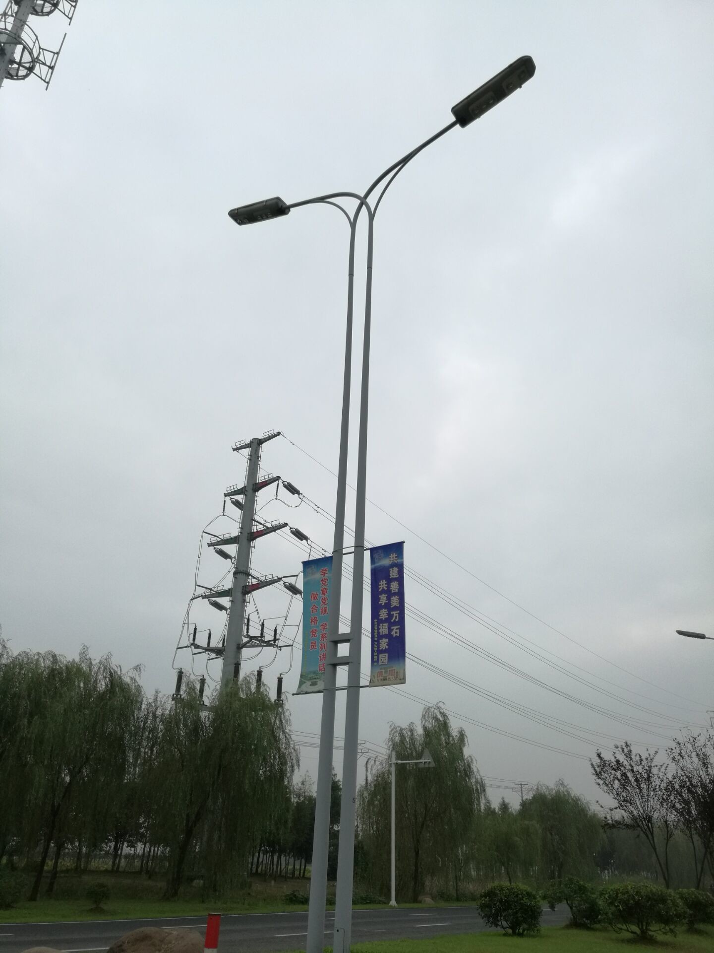 8-15m Light Column Steel Round Conical Street Light Poles RAL Painted ISO Passed