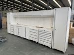 Heavy Duty Garage Storage Tool Cabinet with 18 Gauge Steel and Customized