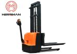 3300lbs/1600~3000mm Electric Pallet Stacker