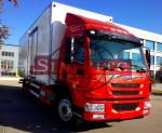 8 - 12 Tons Refrigerated Box Truck , 6 Wheels 4x2 Drive Freezer Box Truck