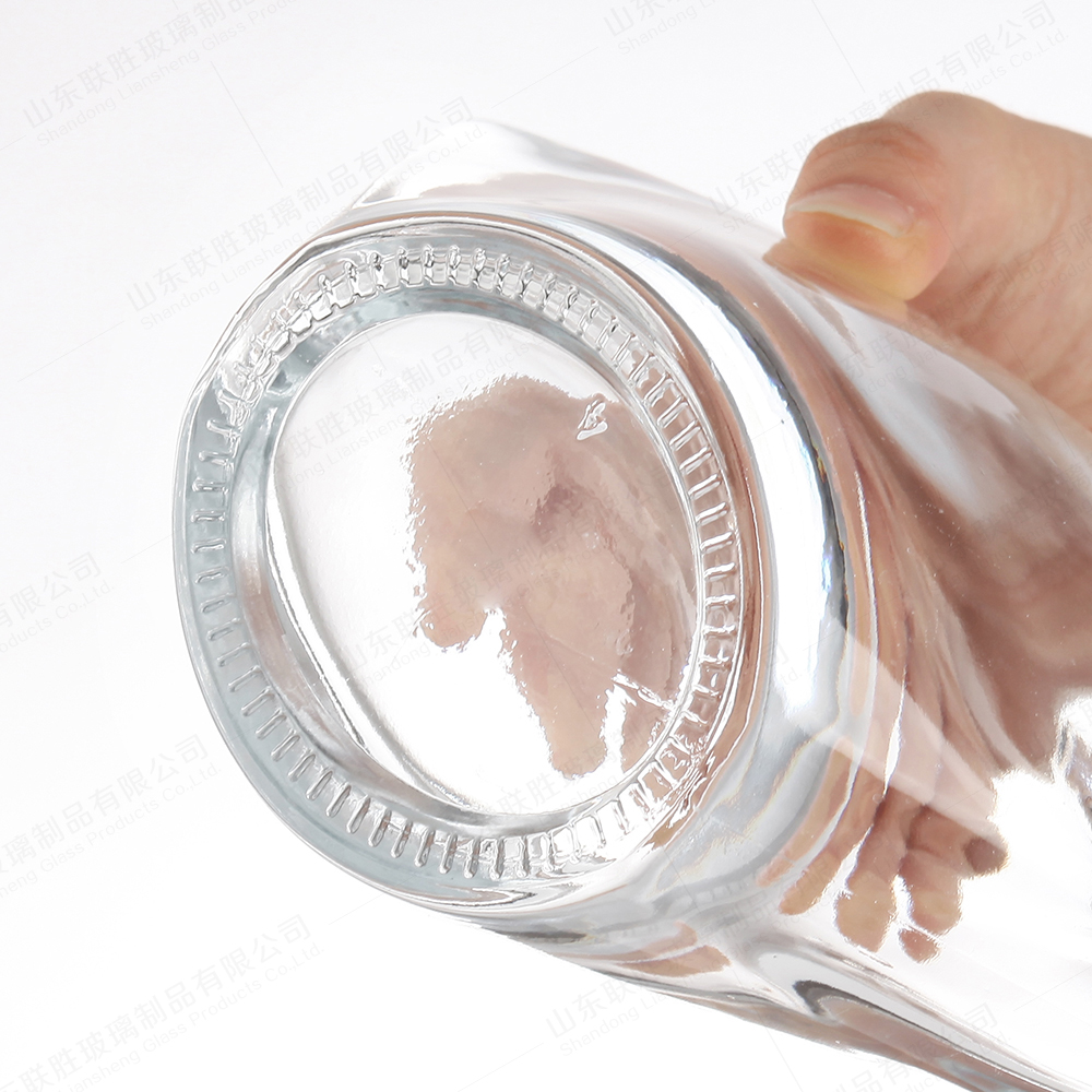 Bottle Material Healthy Lead-free Glass Clear 750ml Wine Glass Bottle for Whisky Vodka