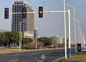 Quality 8m Hot Dip Galvanized Traffic Signal Pole Wind Resistance wholesale